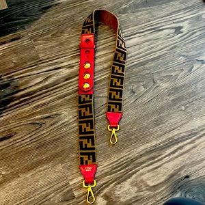 Fendi red leather and logo canvas adjustable strap